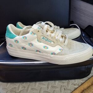 Adidas shoes, unisex, 8size